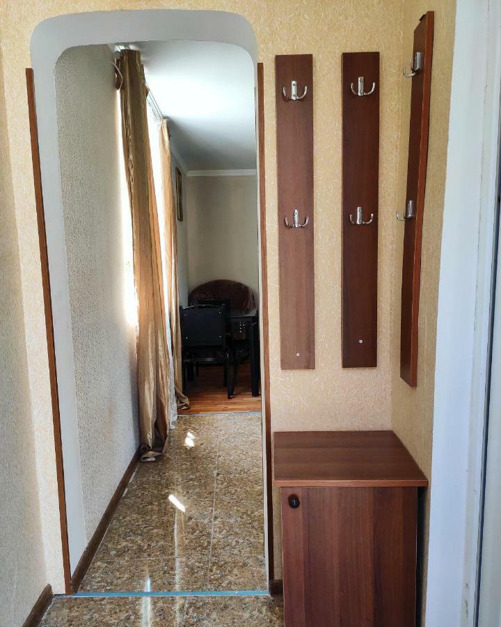 Guesthouse Ttt Тбилиси Екстериор снимка